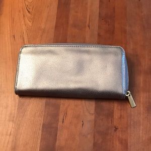 Metallic wallet